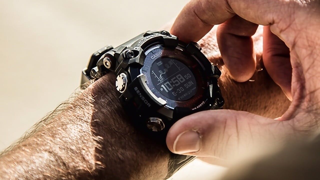What is a Sailing Watch? (And Why You Might Need One)-1