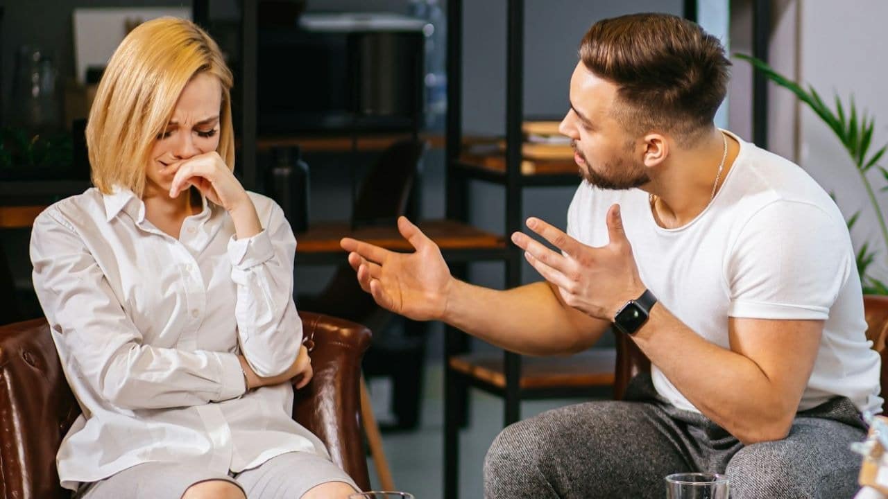 Women Who Thrive On Drama Often Display These 13 Relationship Habits