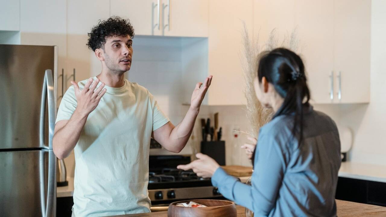 15 Signs Your Wife No Longer Respects You