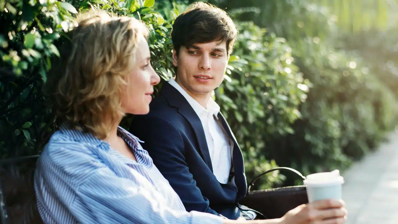 17 Ways Men Decide if a Relationship Deserves Their Time