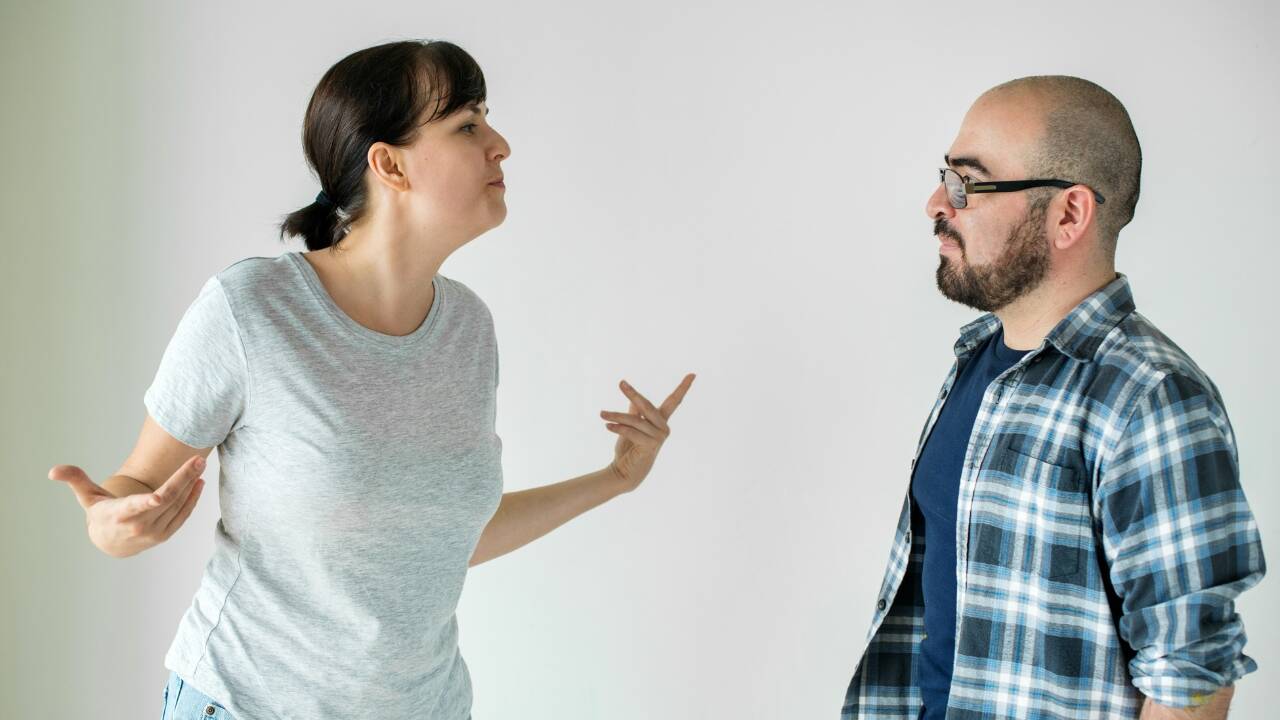 16 Moments When Women Start Questioning the Future of Their Marriage