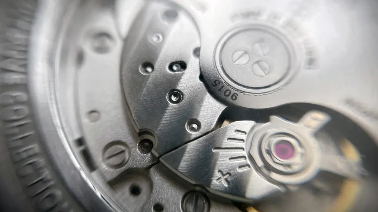 Watch Movements Explained: Timekeeping Basics • The Slender Wrist